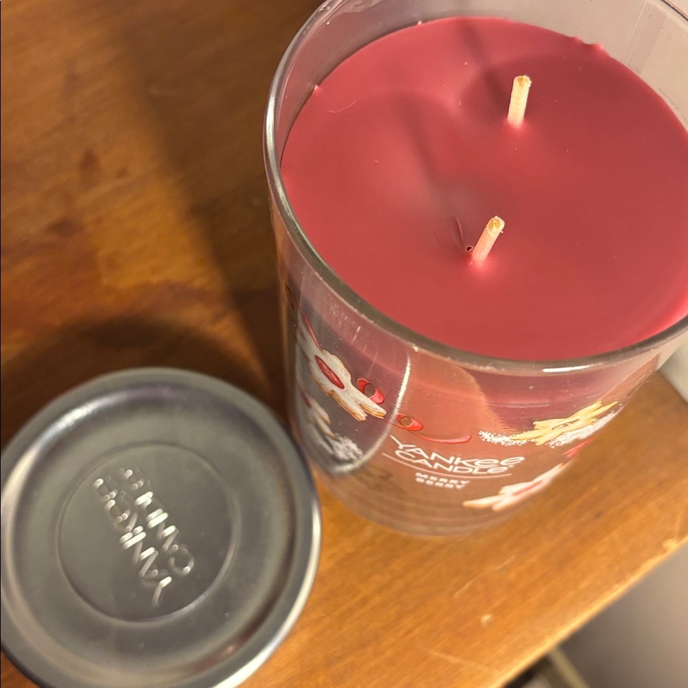 Yankee Candle Merry Berry Large - Picture 4 of 6